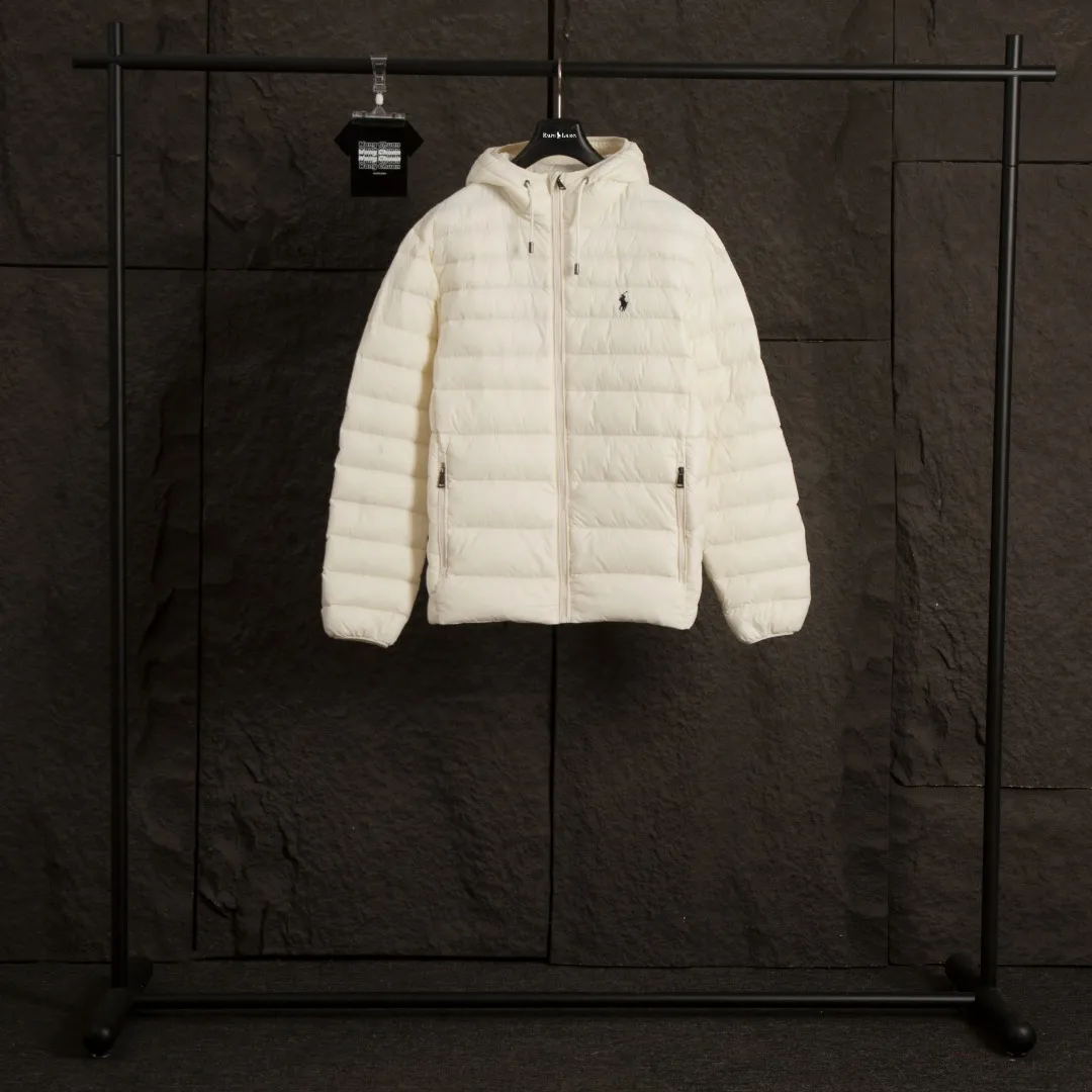 25115 # Gray Apricot Real Photos P560